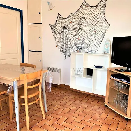 Charmante Maison 2 Pieces, 4 Pers, A Pied, Quartier Calme, Jardin, Wi-fi, Animaux Ok, Parking - Fr-1-478-171 * Quiberon